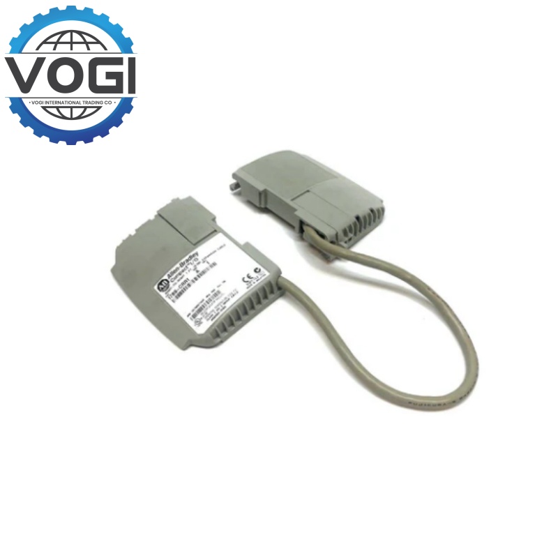 Allen Bradley 1769-CRR1 CompactLogix Right-to-Right 0.3M Expansion Cable